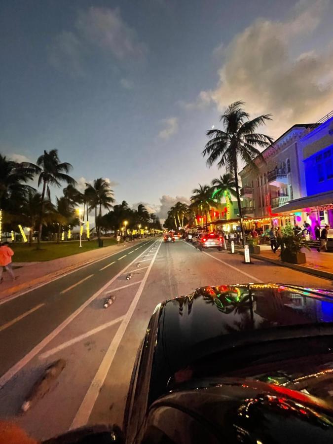 Hostel Brazilian Downtown ไมอามี ภายนอก รูปภาพ
