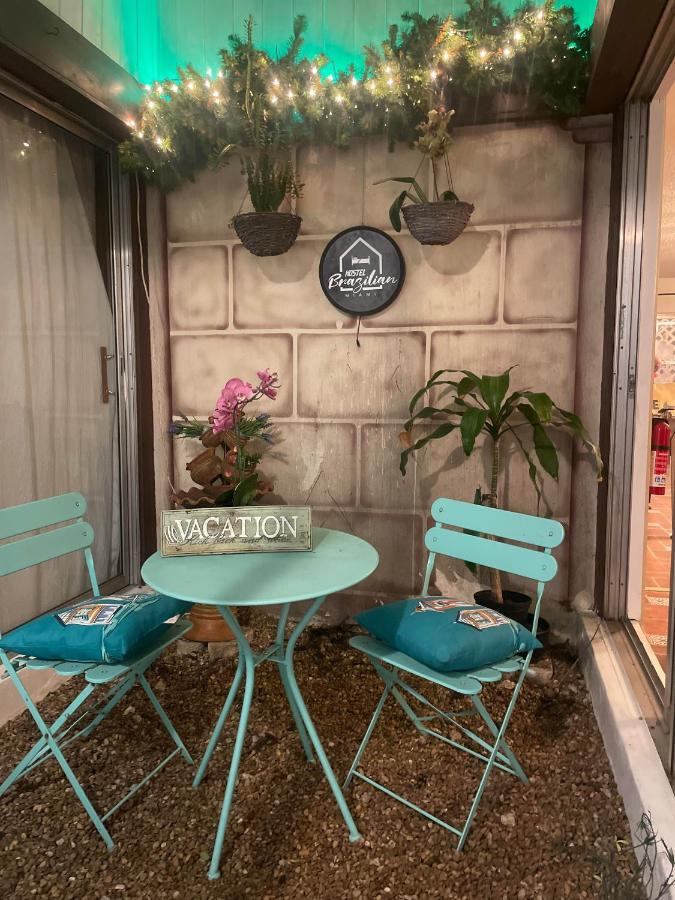 Hostel Brazilian Downtown ไมอามี ภายนอก รูปภาพ